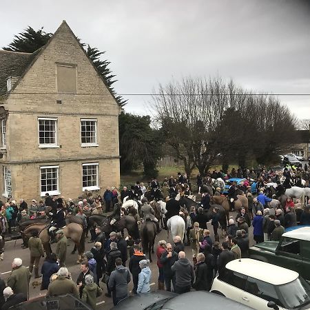 Wansford Country Lounge B&B Εξωτερικό φωτογραφία
