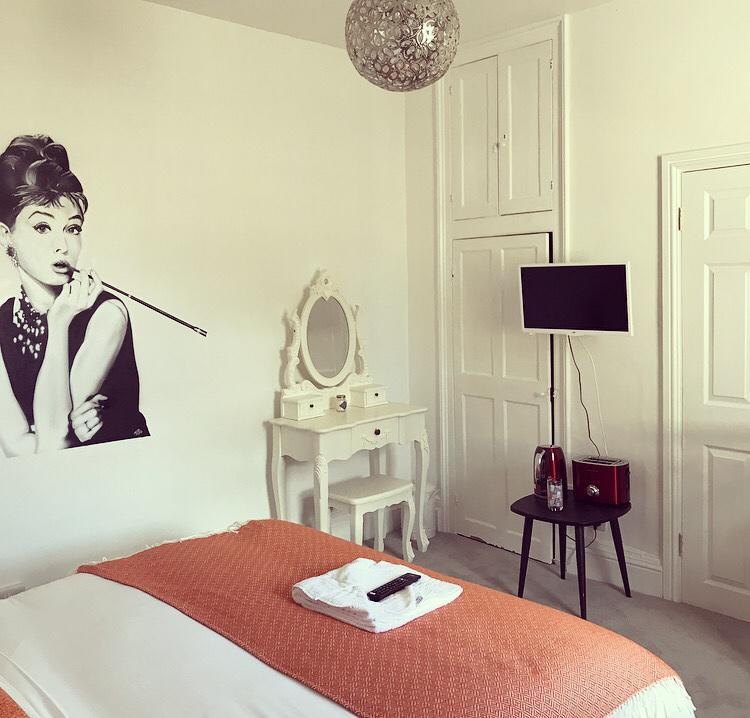 Wansford Country Lounge B&B Εξωτερικό φωτογραφία